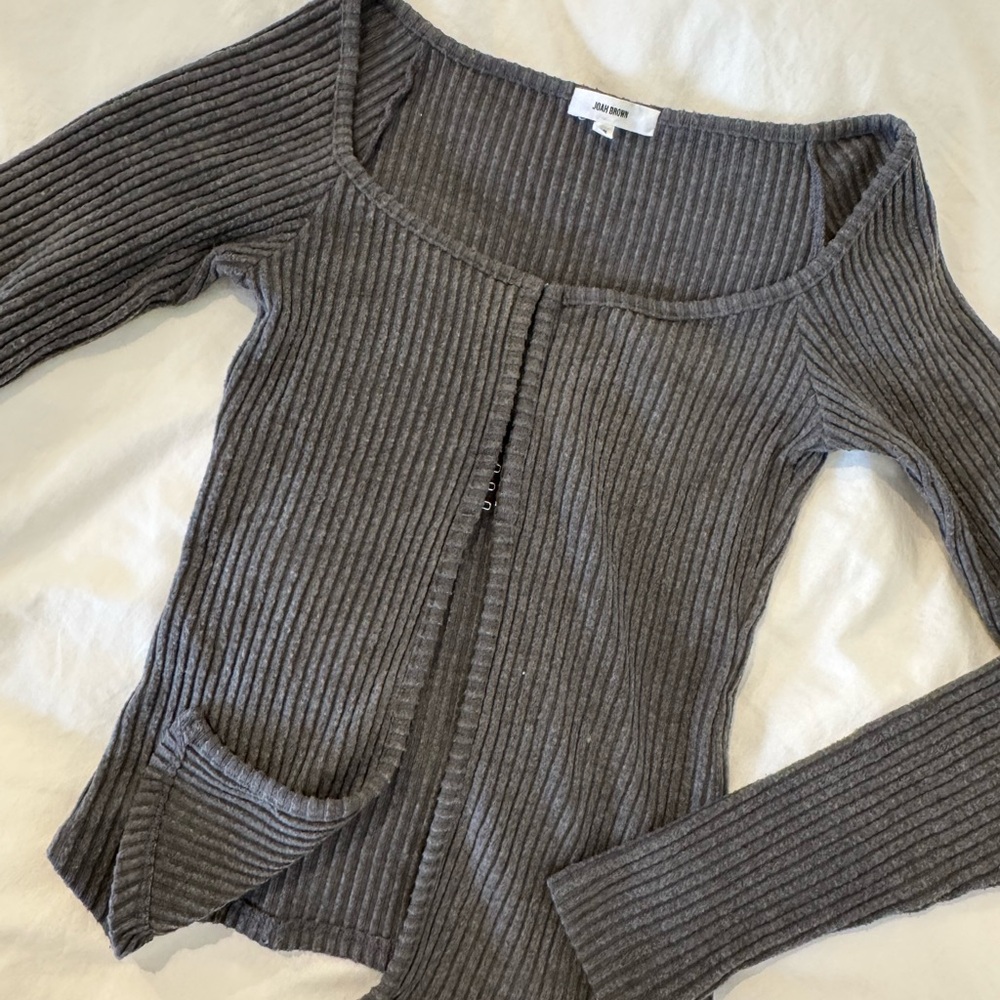 Joah Brown Ribbed Long Sleeve - Picture 2 of 2
